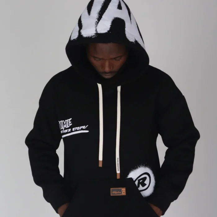 Pull à Capuche PLUS EIGHTEEN NEVER TIME