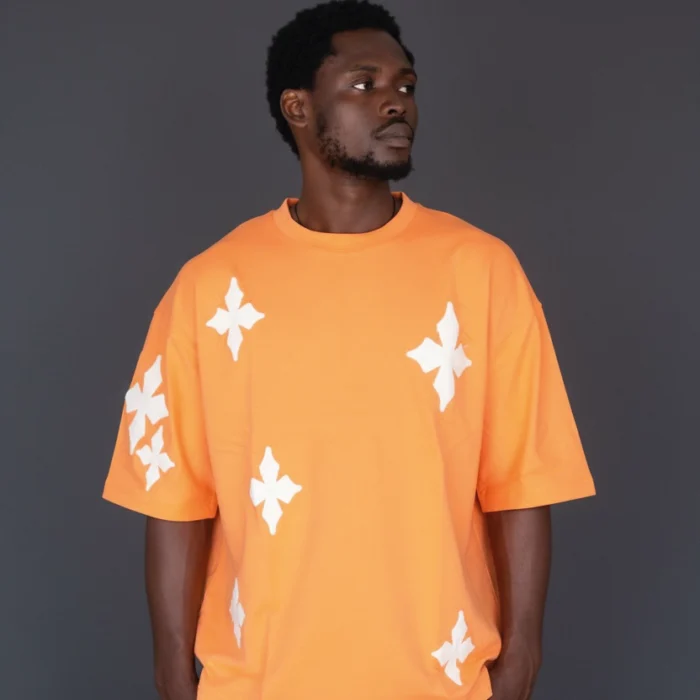 T-shirts PLUS EIGHTEEN